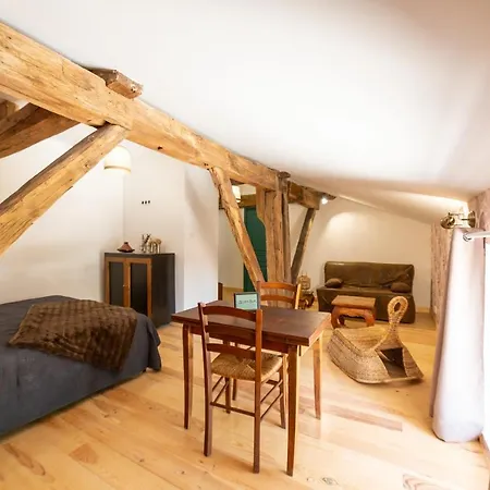 Le Clos Saint-jean - D'hote Simba فندق مبيت وإفطار